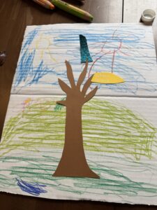 Dankbarkeits-Baum_Baum-kleben.